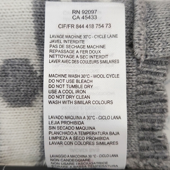 Jacadi Grey/White Polkadot Hat (6M), Scarf (TU), & Mitten (T1) Set ~ EUC - Picture 8 of 8